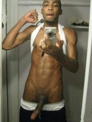 Ebony boy selfshot and you can see his..