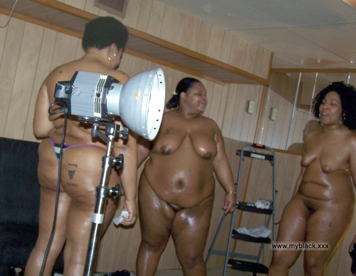 Naked Black Fat Mothers - Nude Pi
